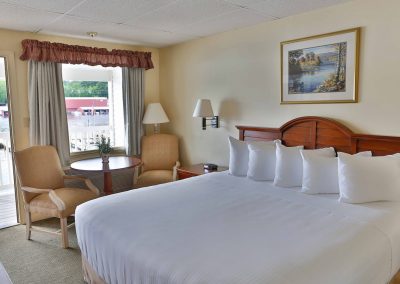 Guest room with king bed.