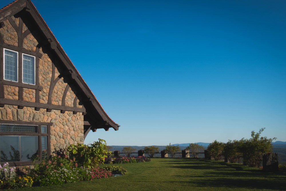 What to Know About Castle In the Clouds NH